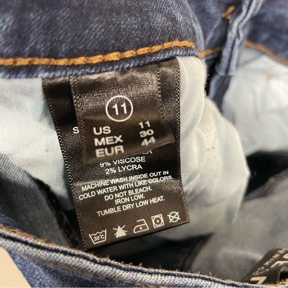 Enjean high rise skinny jeans distressed grunge women’s size 11 dark wash - Picture 9 of 10